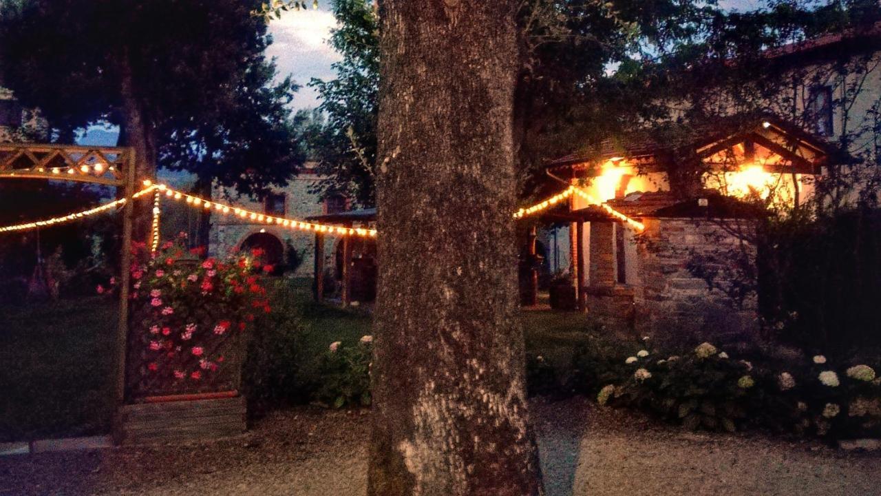 Agriturismo Casa Agricola Rossi Appartamenti In Casentino Soci Екстер'єр фото