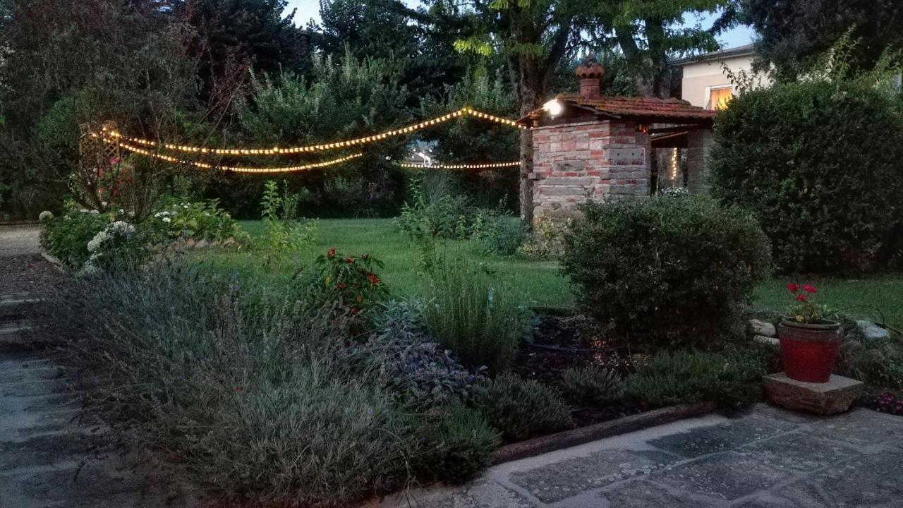 Agriturismo Casa Agricola Rossi Appartamenti In Casentino Soci Екстер'єр фото